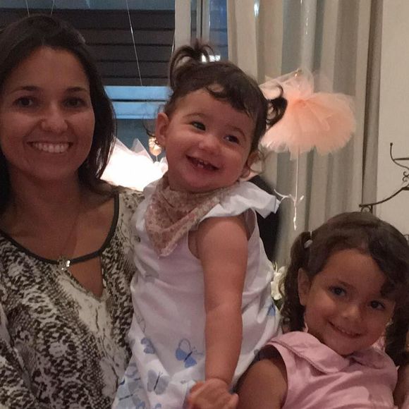 Meet your Posher, Cristiane - Picture 1 of 1